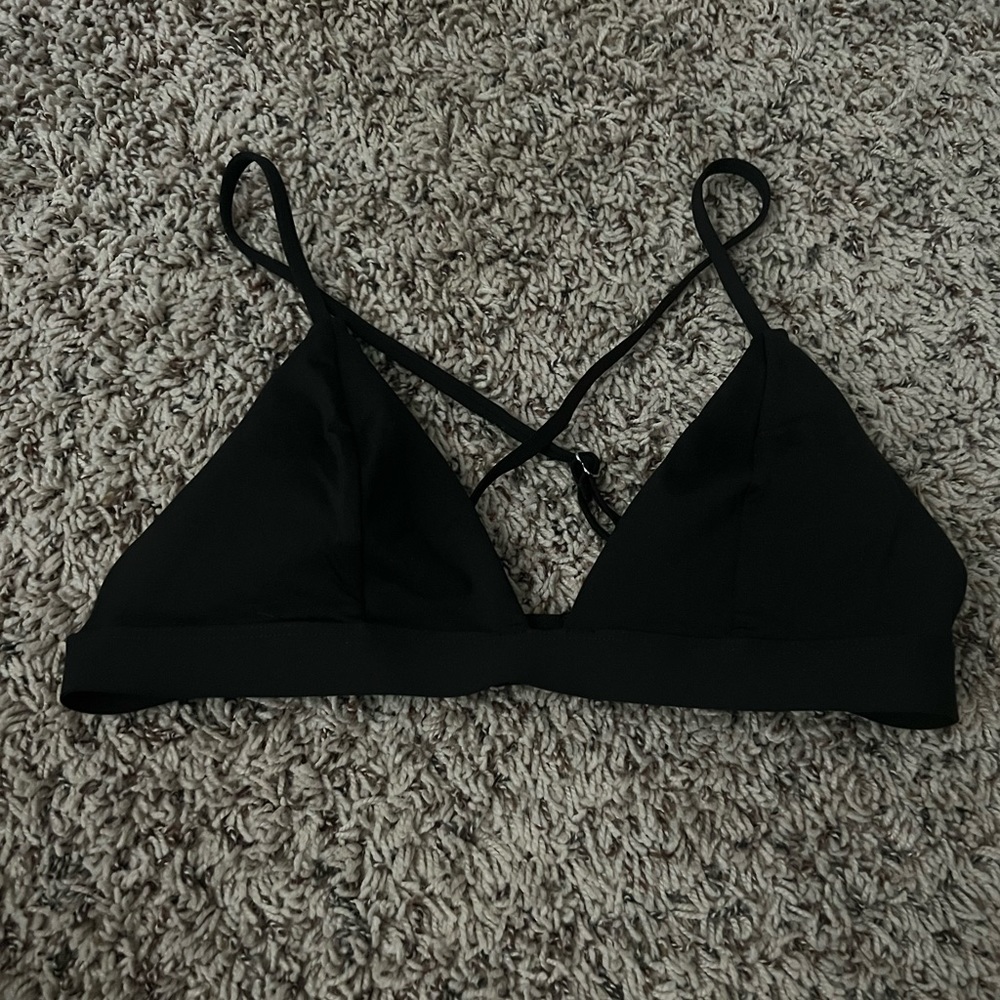 Black bikini top